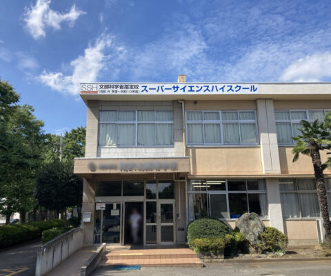 壁面サインの製作・設置